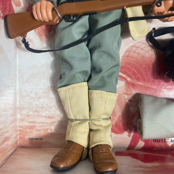 G.I. Joe Classic Collection D-Day Salute 1997 Kenner Limited Edition - Picture 6 of 16